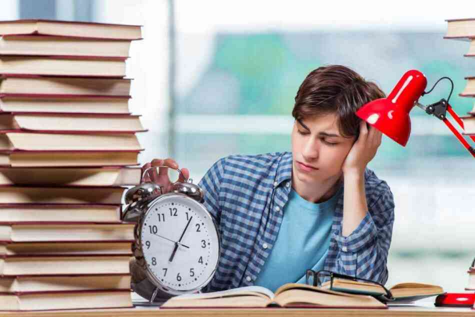 كيفية تنظيم الوقت في فترة المراهقة